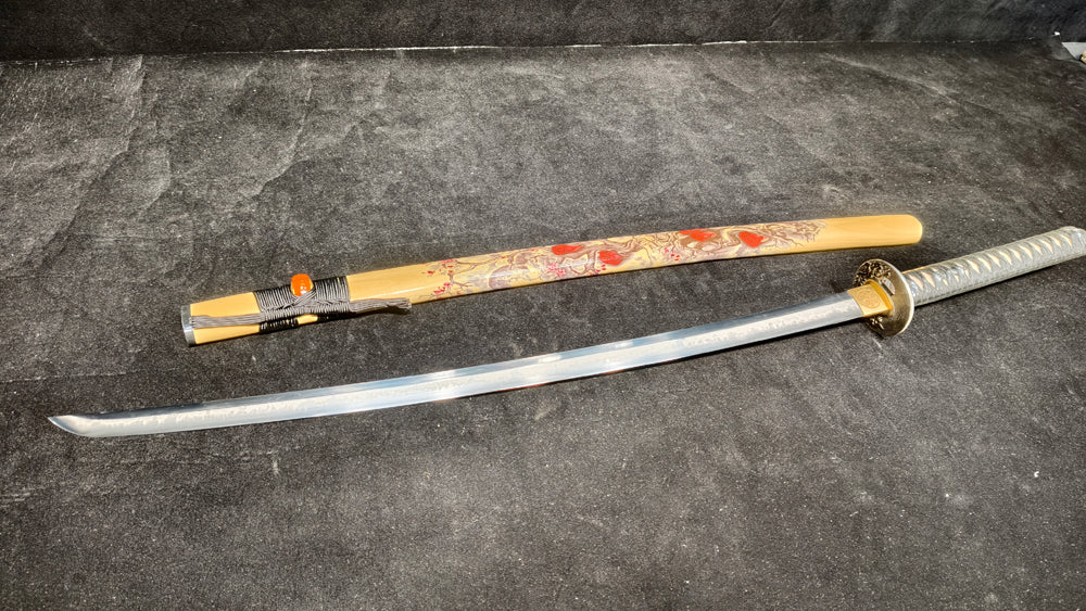 T10（Covered with soil and burned to create the blade's special pattern）katana