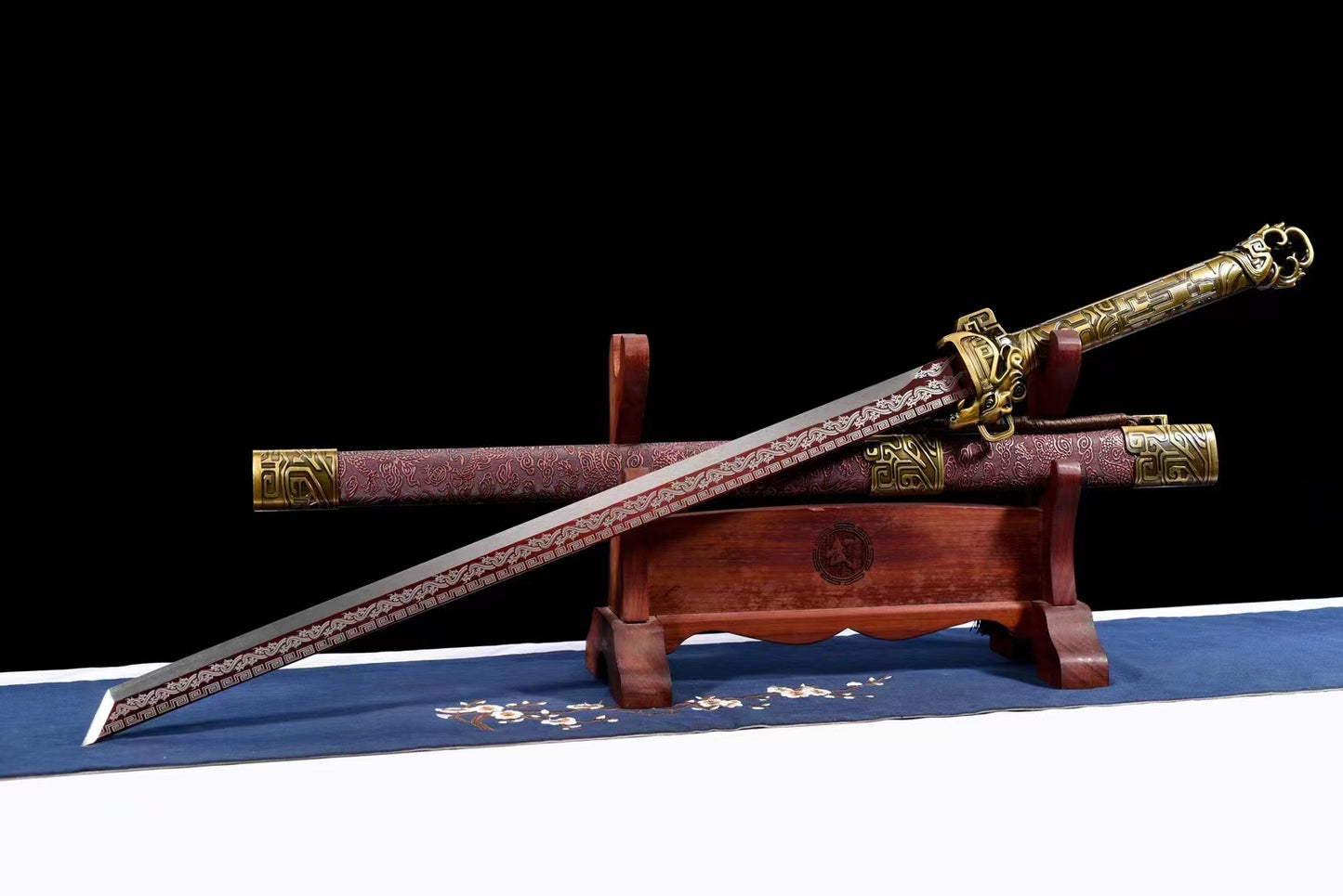 Tiger（Manganese steel high temperature paint engraving）blade，sword