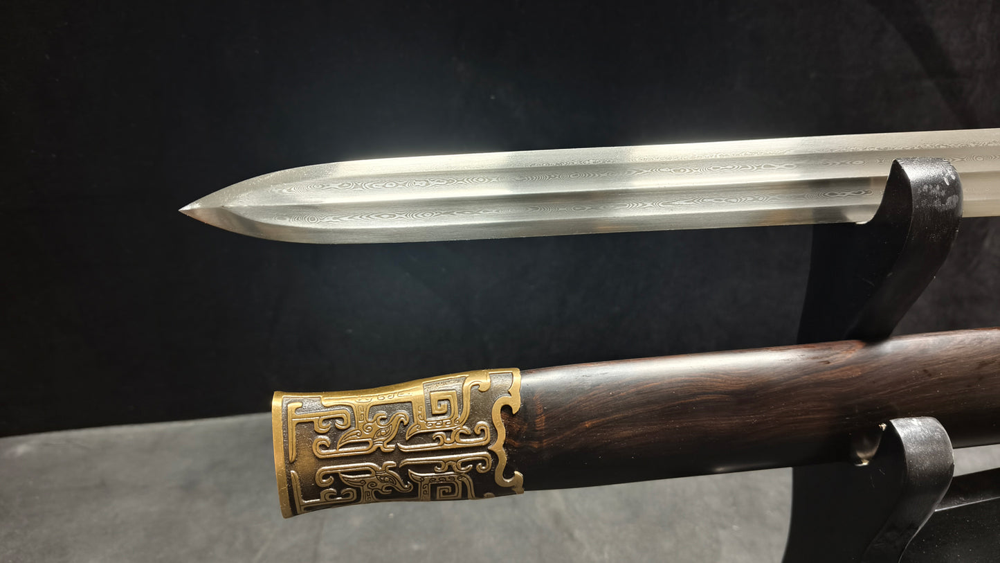 King Sword（Patterned steel forged ebony sheath with nice texture）sword