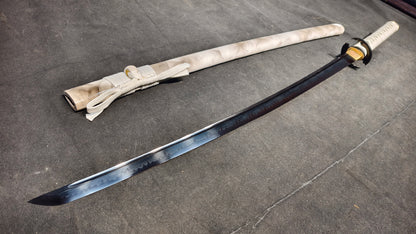 black blade（T10 covered earth burnt blade quenched black）katana